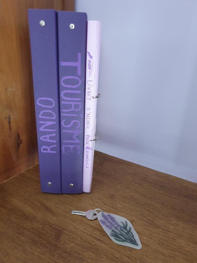 Pause Couleur Lavandula Roussas Kültér fotó