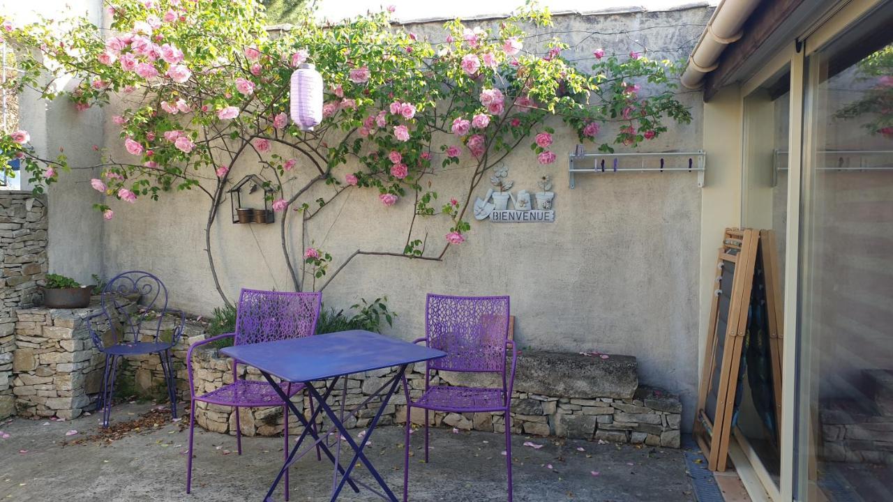 Pause Couleur Lavandula Roussas Kültér fotó